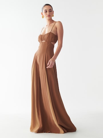 St MRLOHaljina 'Della' - smeđa boja