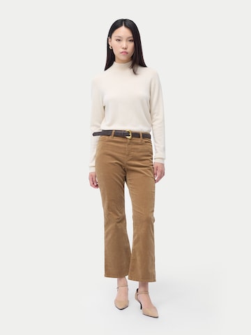 Pull-over 'Women's Essential Cashmere Mock Neck Sweater' GOBI Cashmere en blanc