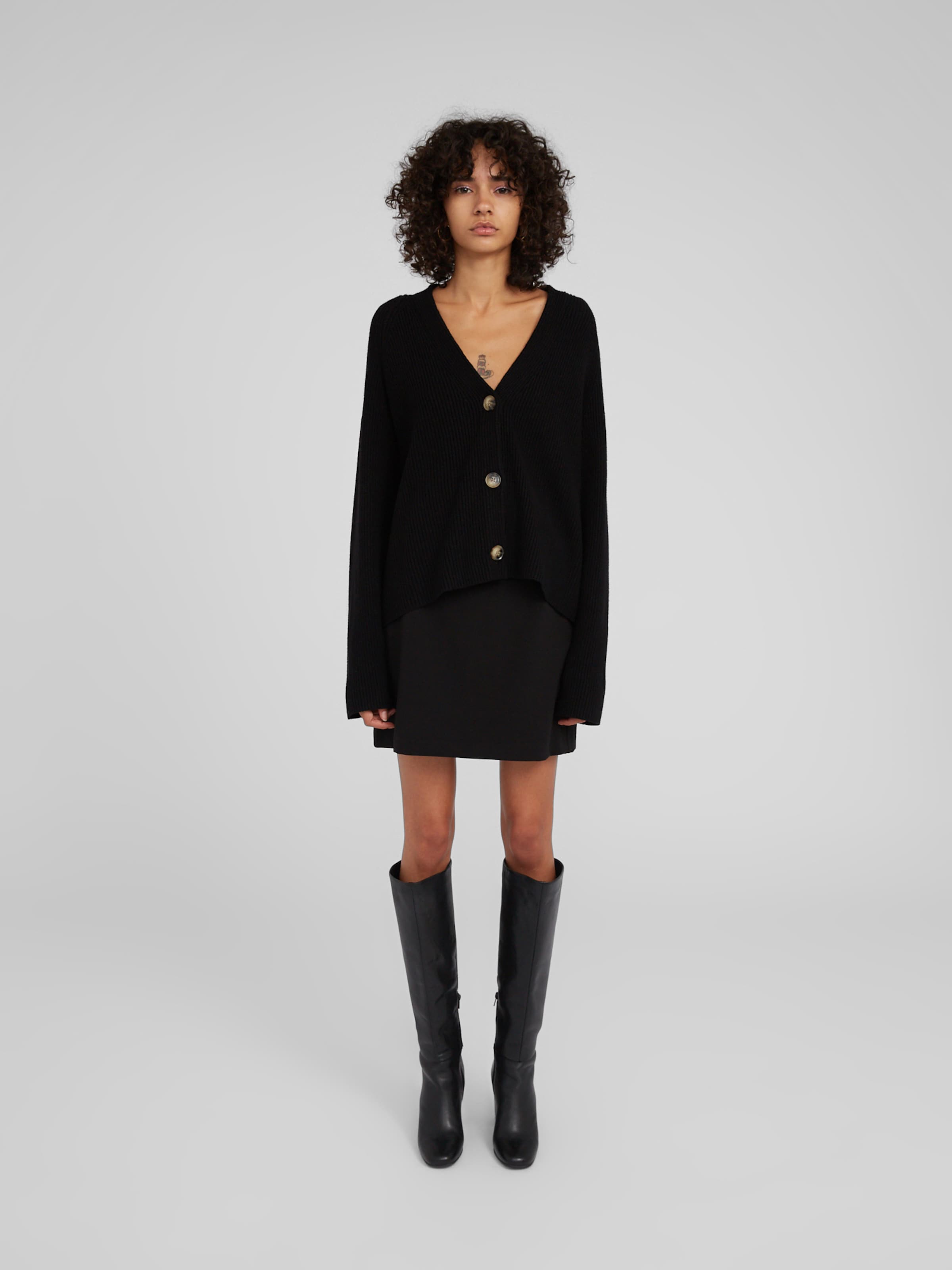 EDITED Strickjacke &#x27;Logan&#x27; in Schwarz