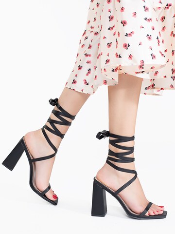 Celena Strap sandal 'Charney' in Black