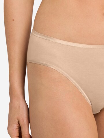Hanro Panty 'Cotton Seamless' in Beige