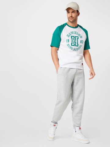 Champion Authentic Athletic Apparel Tričko 'X Stranger Things' – bílá