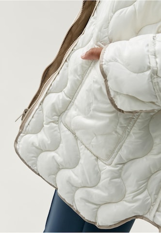 Veste mi-saison 'Yasu' Born Living Yoga en beige