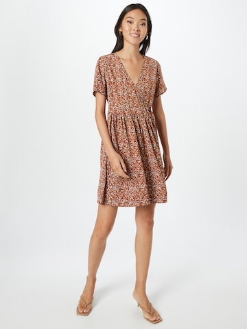 Robe 'Birka' ABOUT YOU en marron