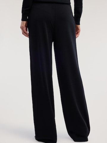 Pantaloni di Trussardi in nero