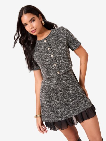 Friends Like These Платье в Черный: спереди