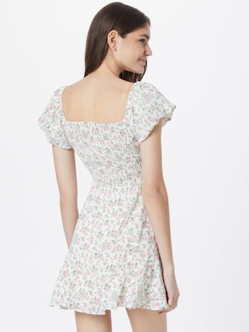 Love Triangle Letnia sukienka 'PENELOPE' w kolorze biały