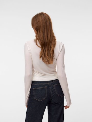 T-shirt 'VMADA' VERO MODA en blanc