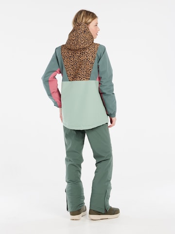 PROTEST Sportjacke 'PRTAPEL' in Grün