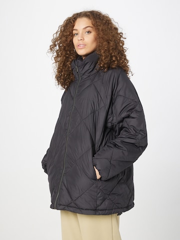 Röhnisch Outdoor jacket 'Ayda' in Black: front