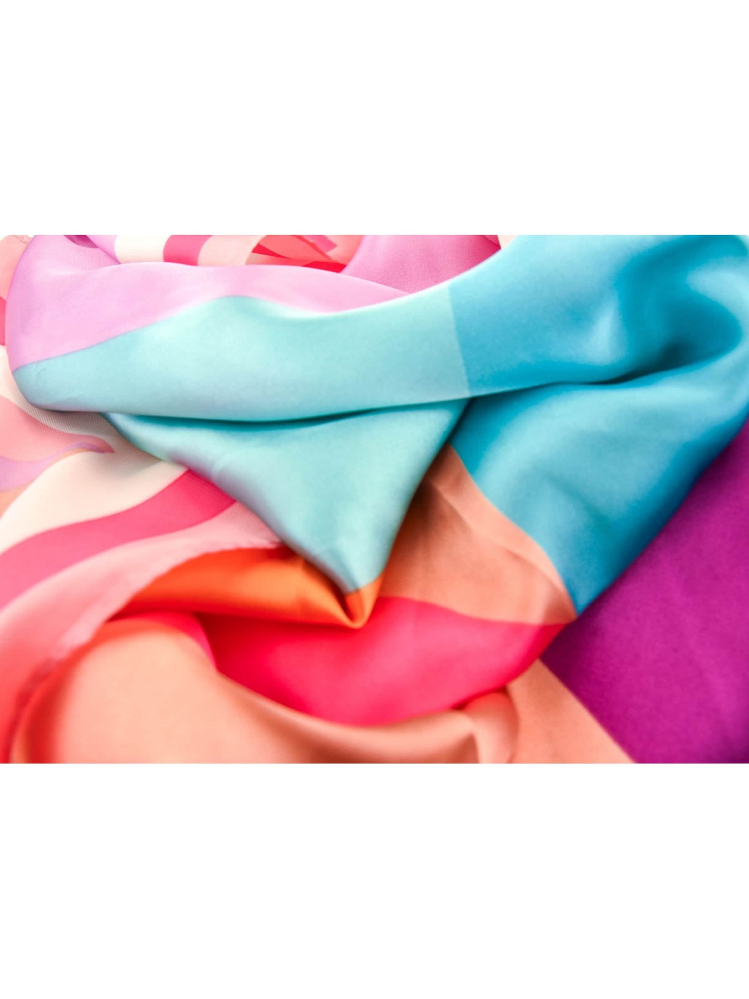 styleBREAKER Tuch 'Geometrisches Nickituch im Colour Blocking Design'‌‌‌‌‌‌‌‌ in Pink: Vorderseite