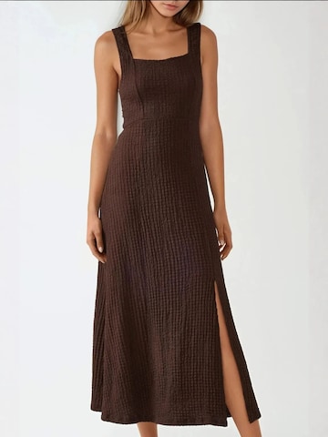 Hiccup - Vestido em castanho