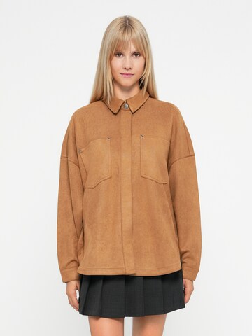 Veste mi-saison 'ONLJANINE-STINA' ONLY en marron : devant