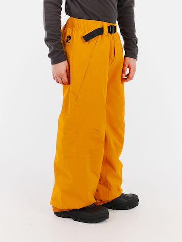 PROTEST Regular Sporthose 'PRTKenny JR'‌‌‌‌ in Gelb