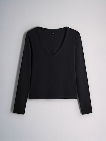 The Set Shirt in Beige