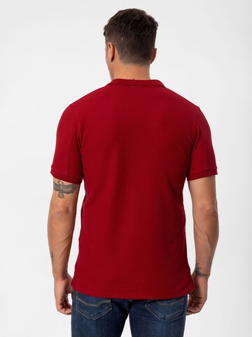 Daniel Hills - Camiseta en rojo