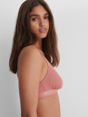 Bustino Reggiseno 'Amalia' di hunkemöller x NA-KD in rosa