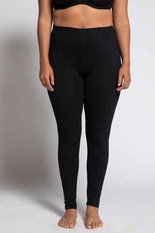 Ulla Popken Skinny Leggings in Schwarz: Vorderseite