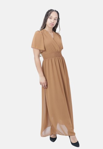 Robe de soirée Elara en marron