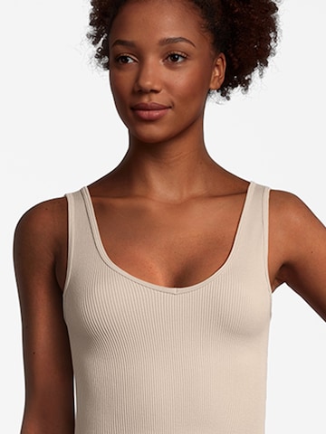 AÉROPOSTALE Top in Grau