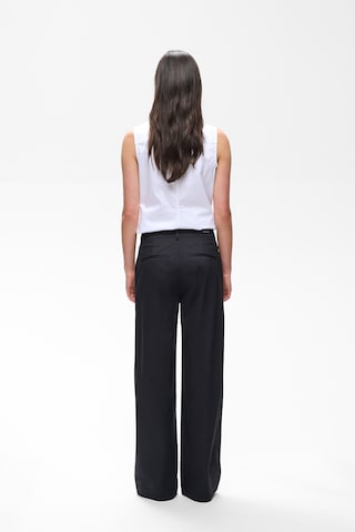 InWear - Regular Calças em preto