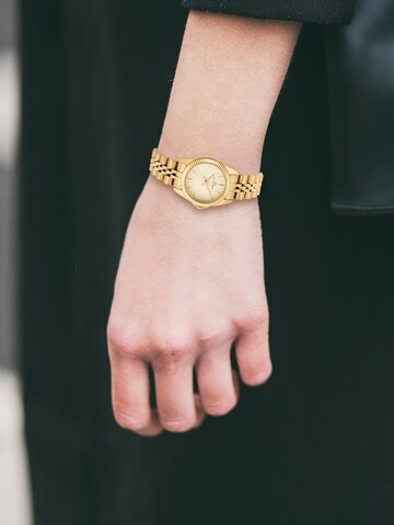 Rhodenwald & Söhne Analog watch in Gold: front