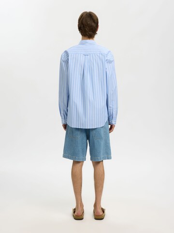 SELECTED Comfort fit Button Up Shirt in Blue