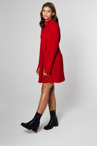 Robe 'Gilbert' Aligne en rouge