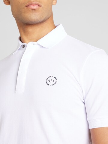 ARMANI EXCHANGE - Camiseta en blanco