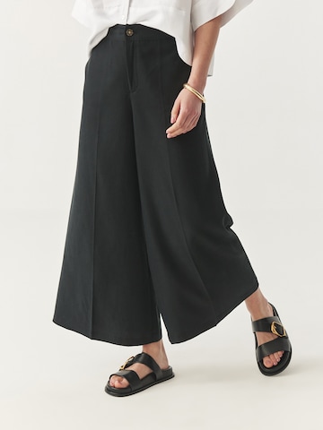 évasé Pantalon TATUUM en noir : devant