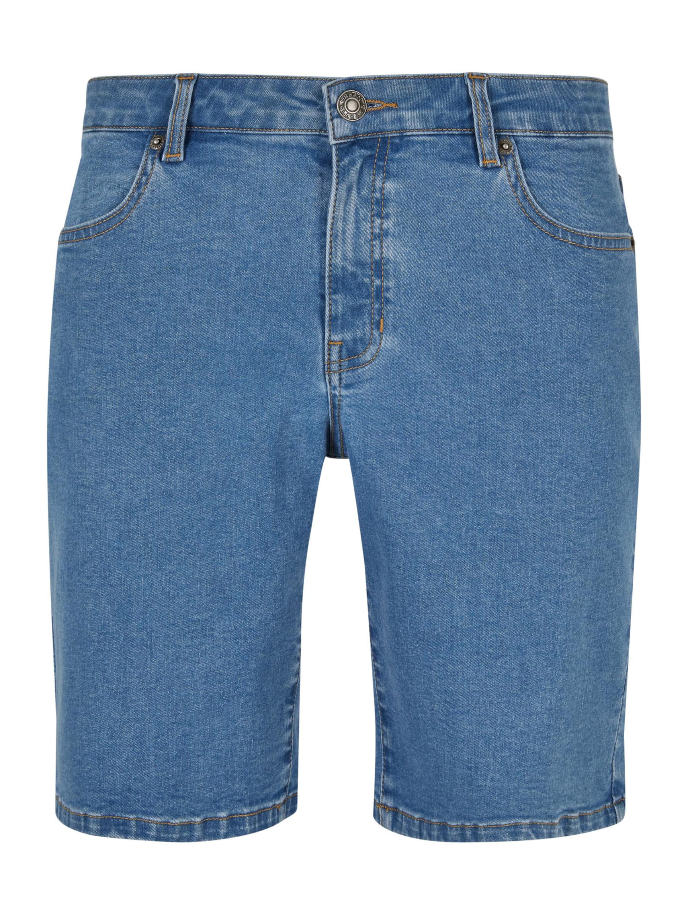 Urban Classics Shorts in Blau: Vorderseite