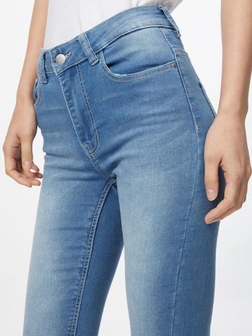 Skinny Jean 'New Nikki' JDY en bleu