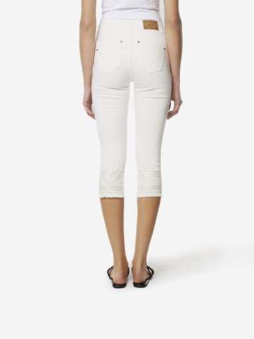 KOROSHI Úzky strih Džínsy - Biela