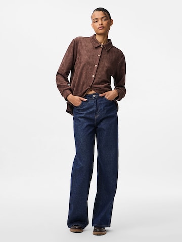 PIECES - Blusa 'PCObina' en marrón