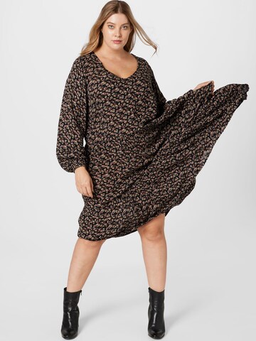 Robe 'Alia' KAFFE CURVE en noir