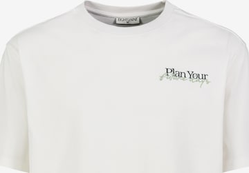 Eight2Nine Shirt in White: front