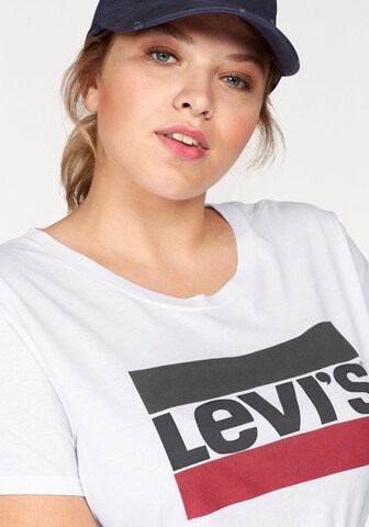 Levi's® Plus - Camisa 'The Perfect Tee' em branco