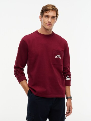 TOMMY HILFIGER Shirt in Red: front