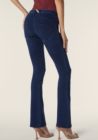 Freddy Flared Jeggings in Blue