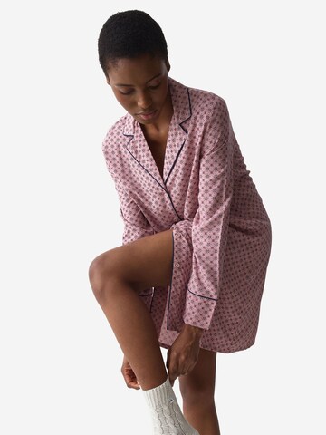 Chemise de nuit ' Red Label Boyfriend Fit ' TRIUMPH en rose