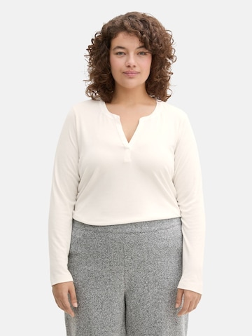 Tom Tailor Women + Shirt in White: front