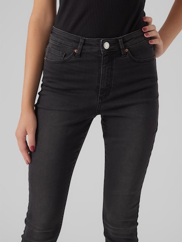 VERO MODA Skinny Jeans 'Sophia' in Zwart