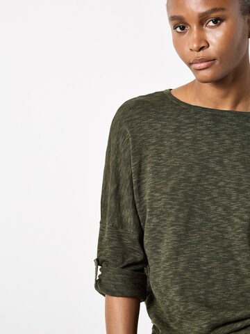 Pull-over Apricot en vert