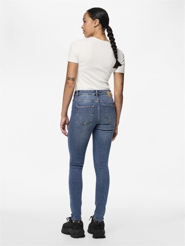 PIECES Skinny Jeans 'DANA' in Blau