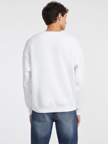 GUESS Sweatshirt 'Iconic' in White