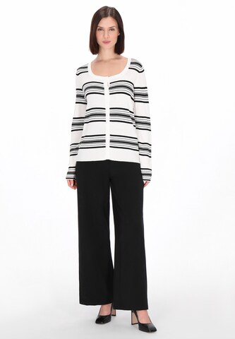 usha BLACK LABEL - Cárdigan 'Classic' en blanco