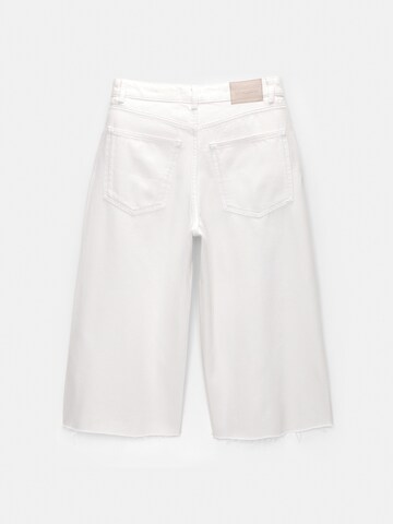 Pull&Bear Lużny krój Jeansy w kolorze biały