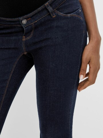 MAMALICIOUS Slimfit Jeans in Blauw