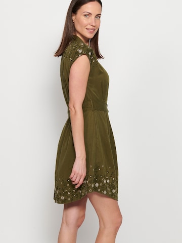 KOROSHI Платье-рубашка в Зеленый