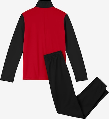 Nike Sportswear Φόρμα τρεξίματος 'Futura' σε κόκκινο